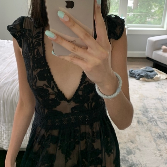 For Love and Lemons lace gown - Picture 5 of 6